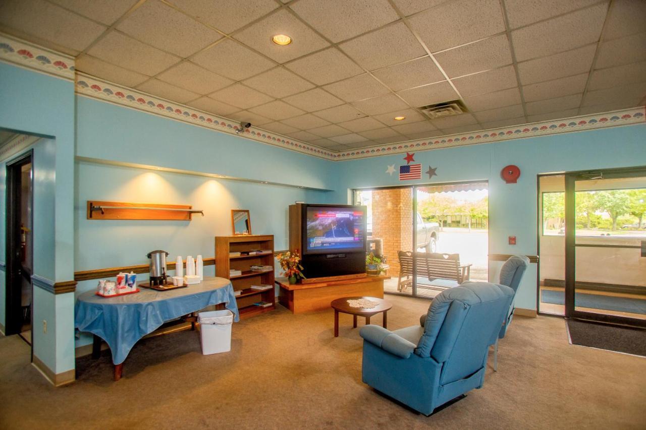 Lafayette Inn Moundsville Zewnętrze zdjęcie